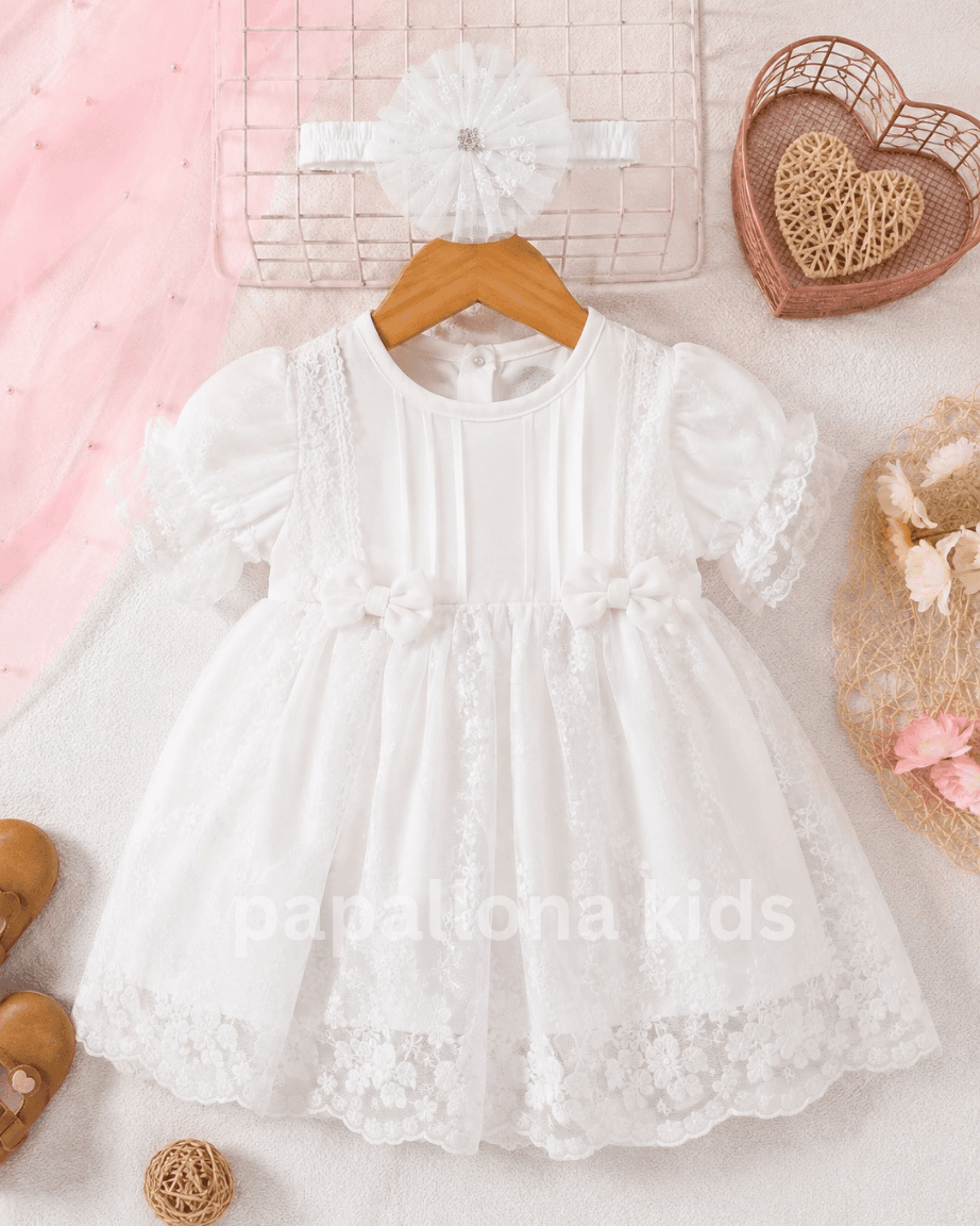Robe princesse en dentelle blanche