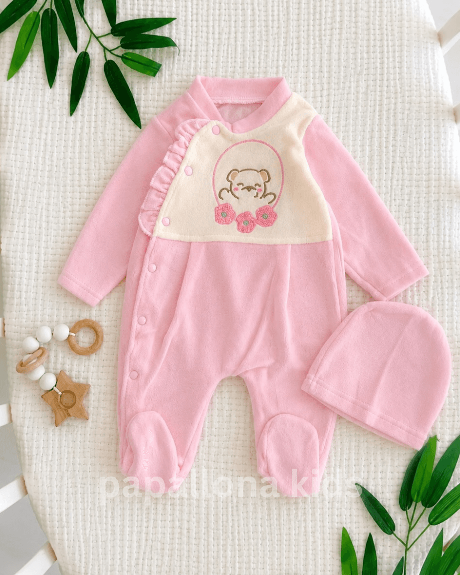 Pyjama naissance fille en velours avec bonnet