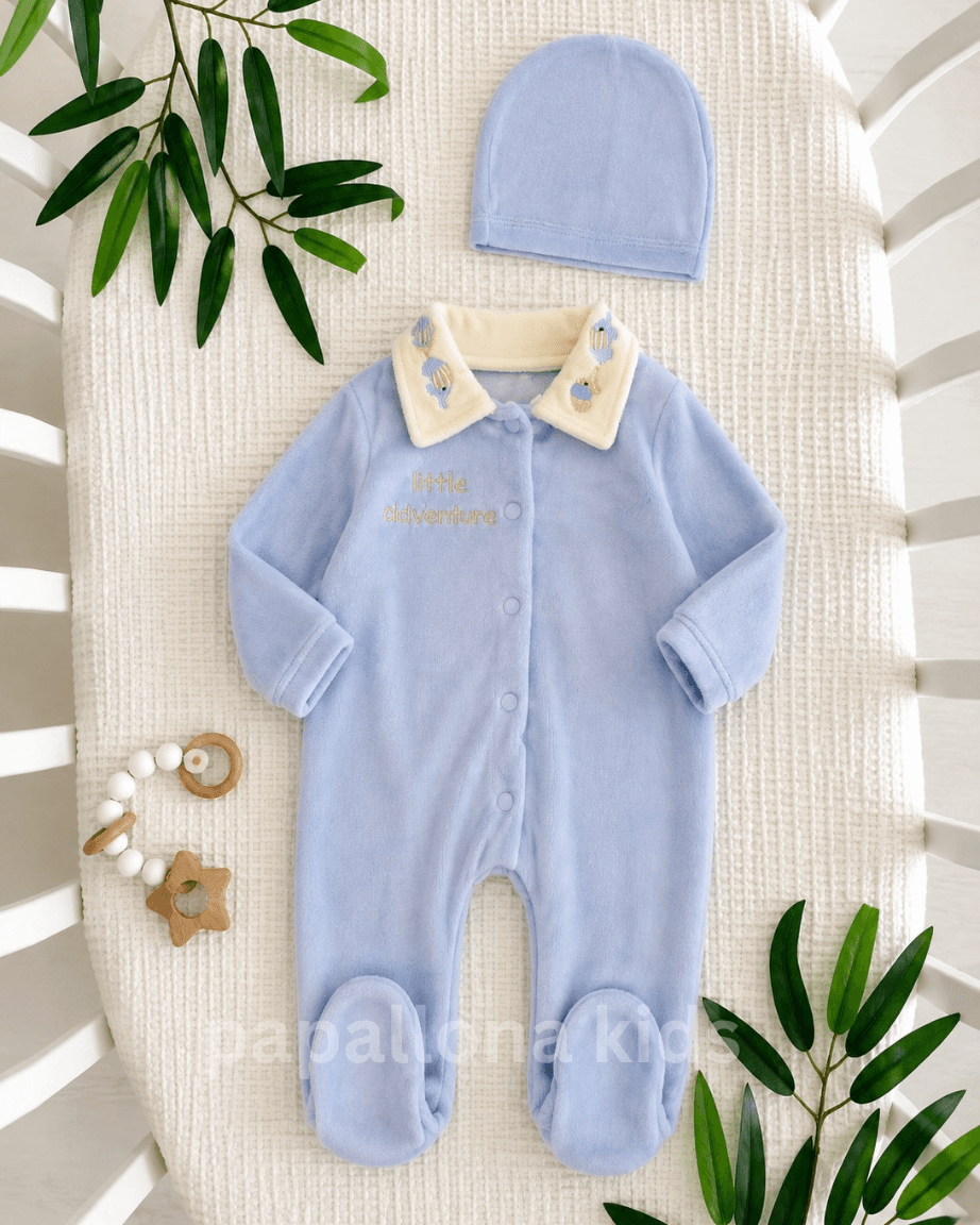 Combinaison naissance velours Little Adventure