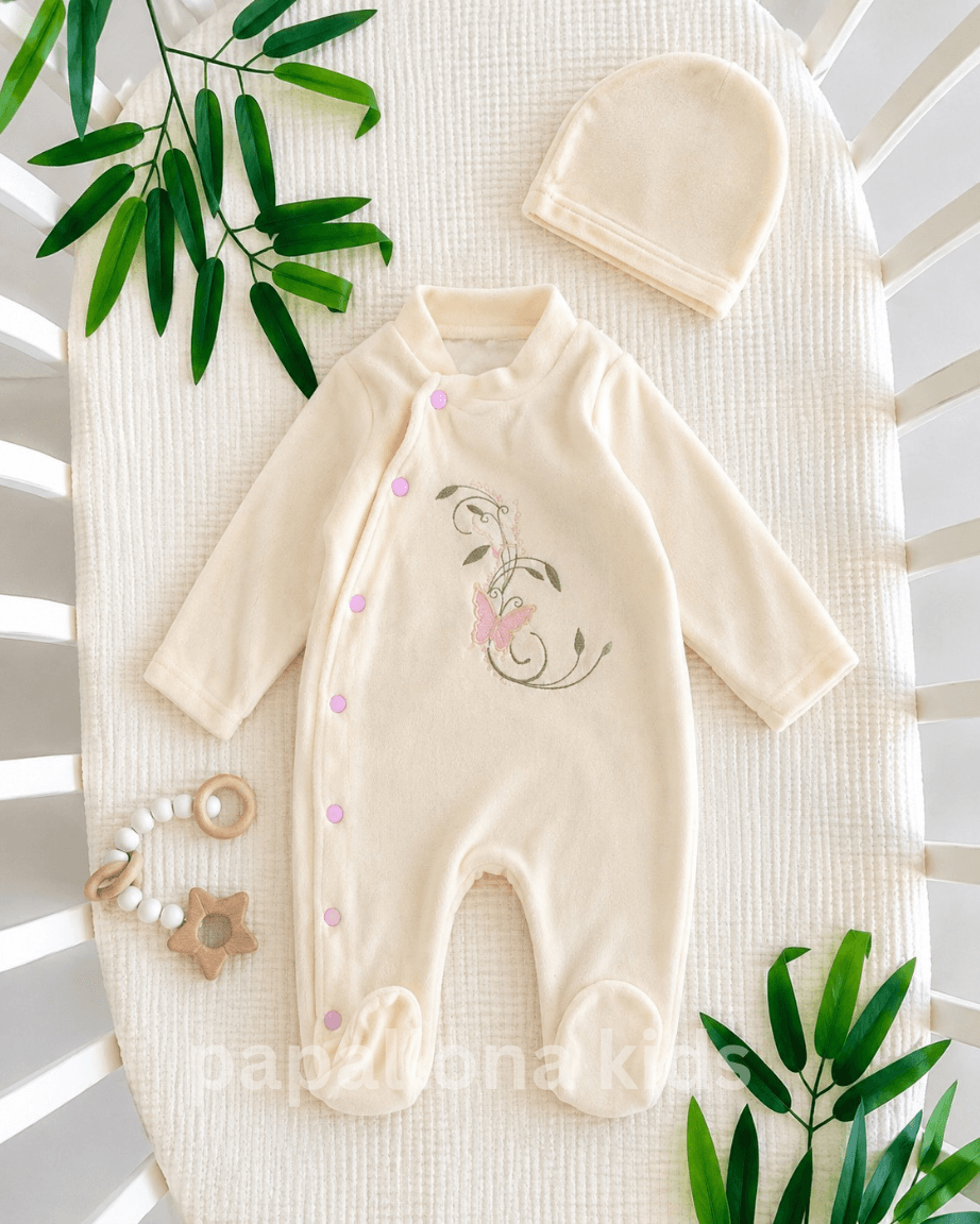 Combinaison naissance en velours avec bonnet, papillon