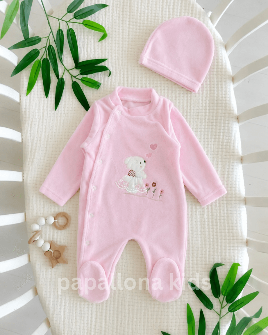 Combinaison velours rose bébé fille avec bonnet