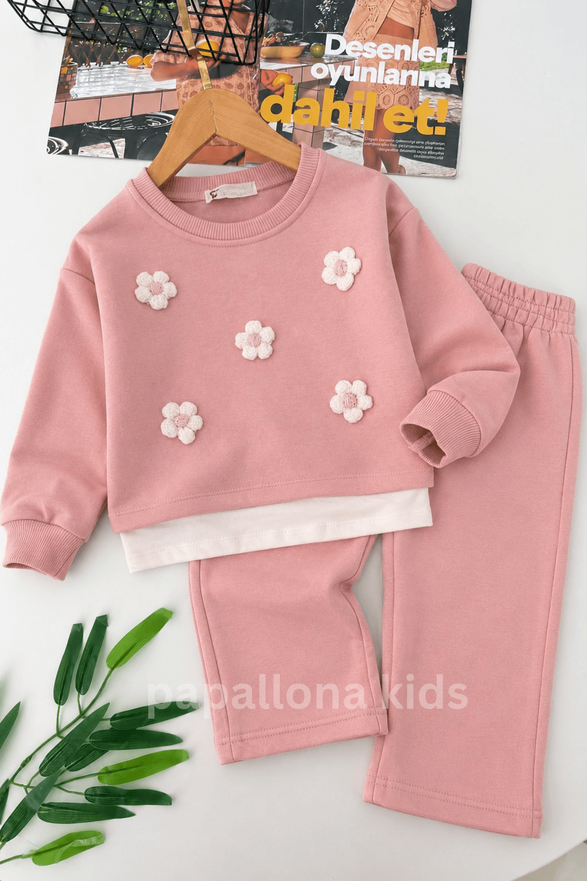 Ensemble fille 2 pièces avec fleurs en relief — 2