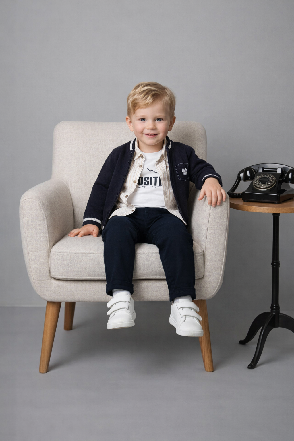 طقم أولادي شتوي 4 قطع بتصميم عصري