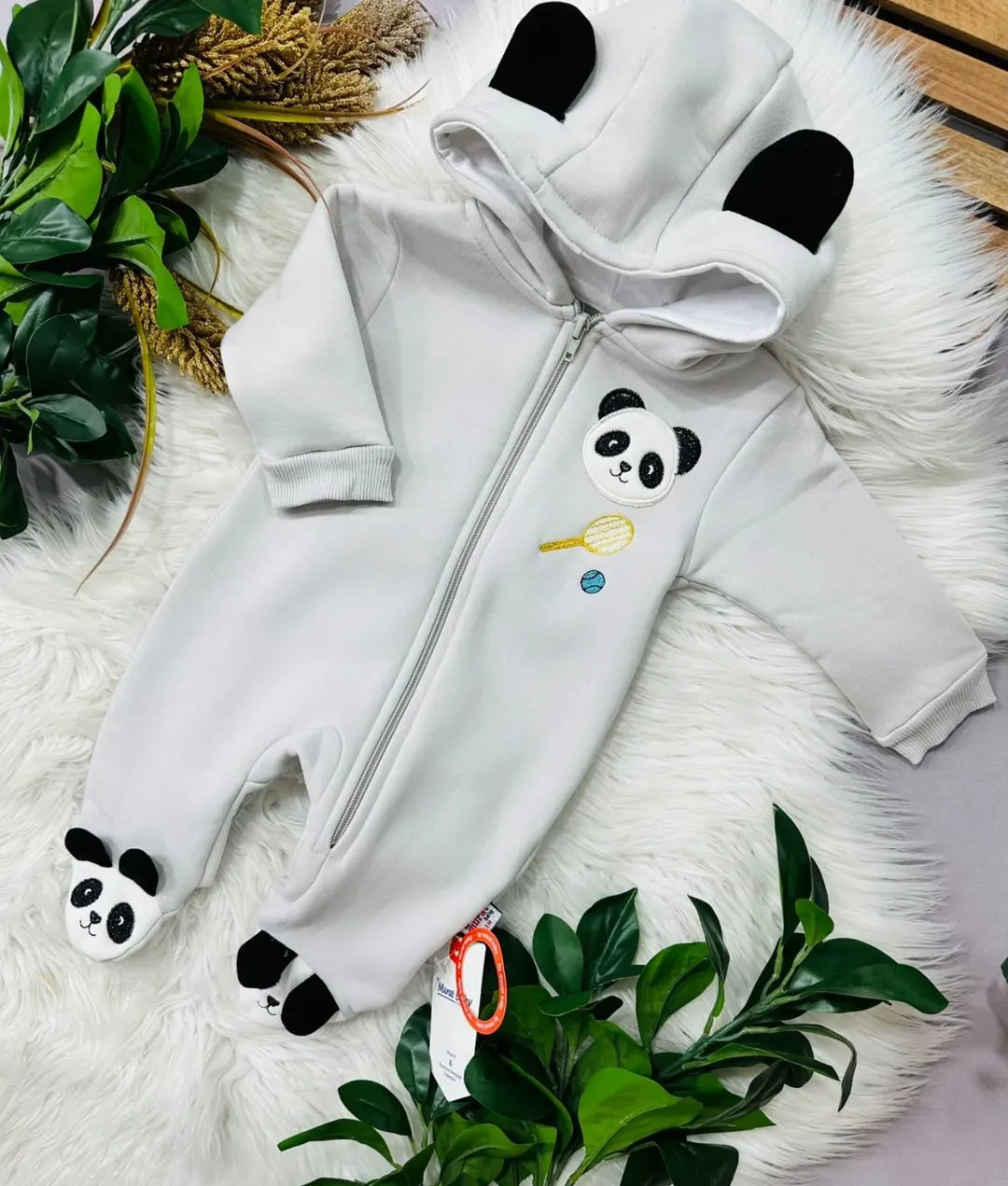 طقم باندا دافئ ولطيف بغطاء رأس للأيام الباردة 🐼💕