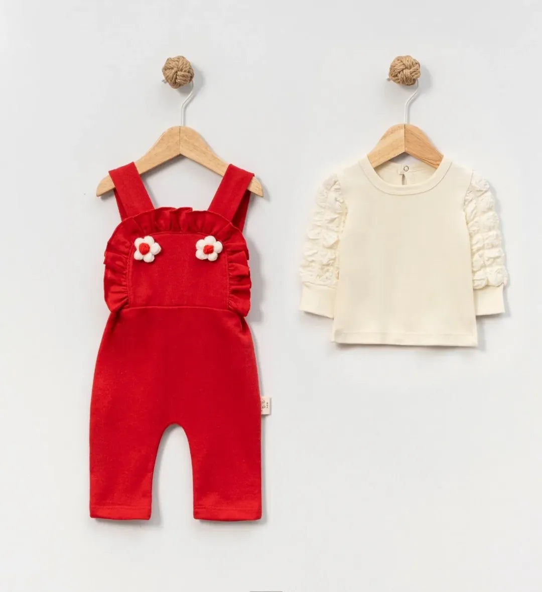 طقم شتوي أنيق  يجمع بين الأناقة والراحة