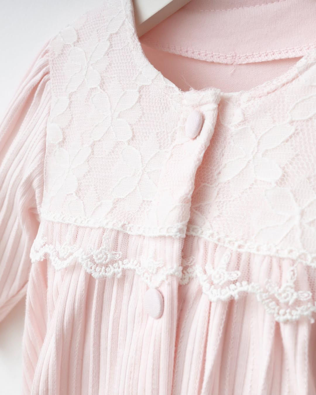 طقم بيبي بناتي 5 قطع جودة عالية – أنيق ومريح