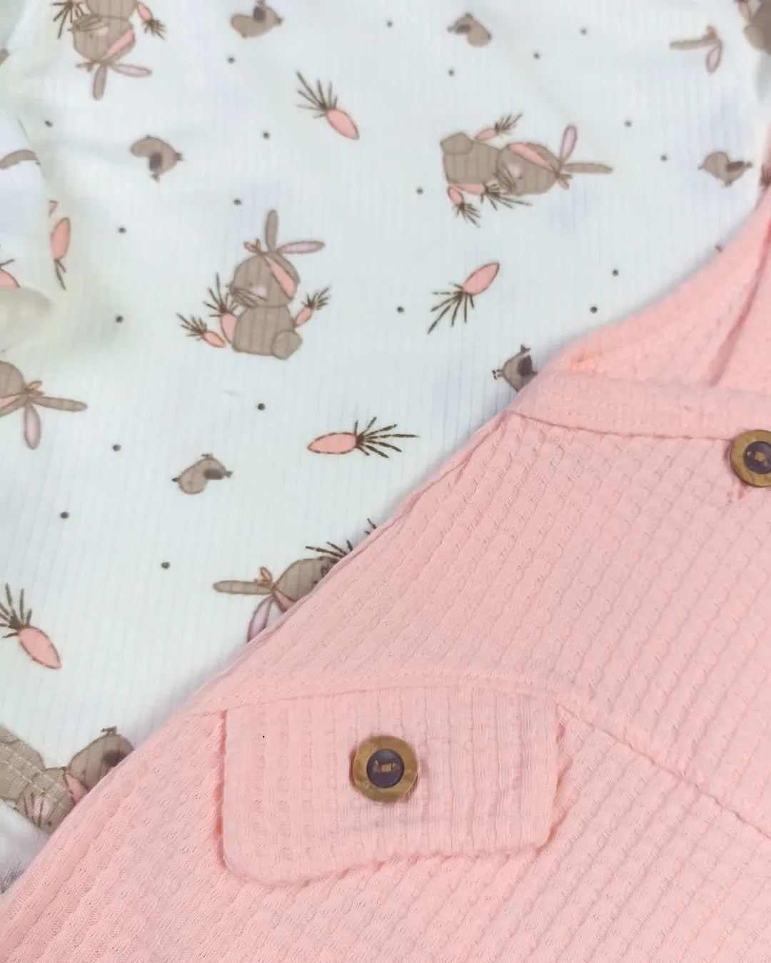 طقم بناتي كيوت – بخامة قطنية وتصميم مريح ولطيف