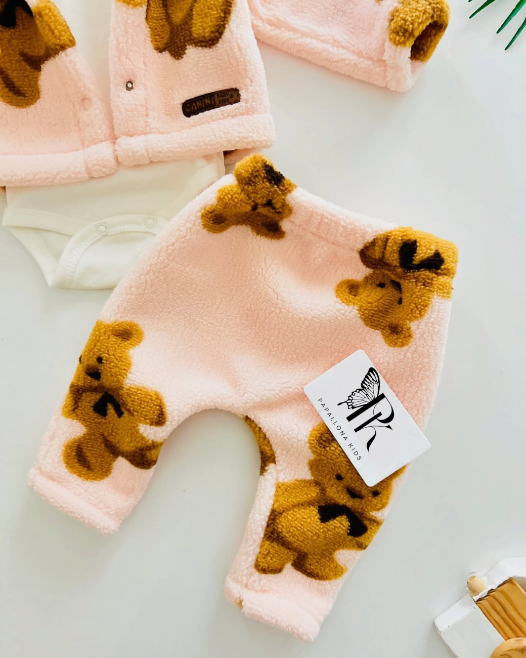 🧸 طقم شتوي دافئ بتصميم دبدوب لطيف للأطفال