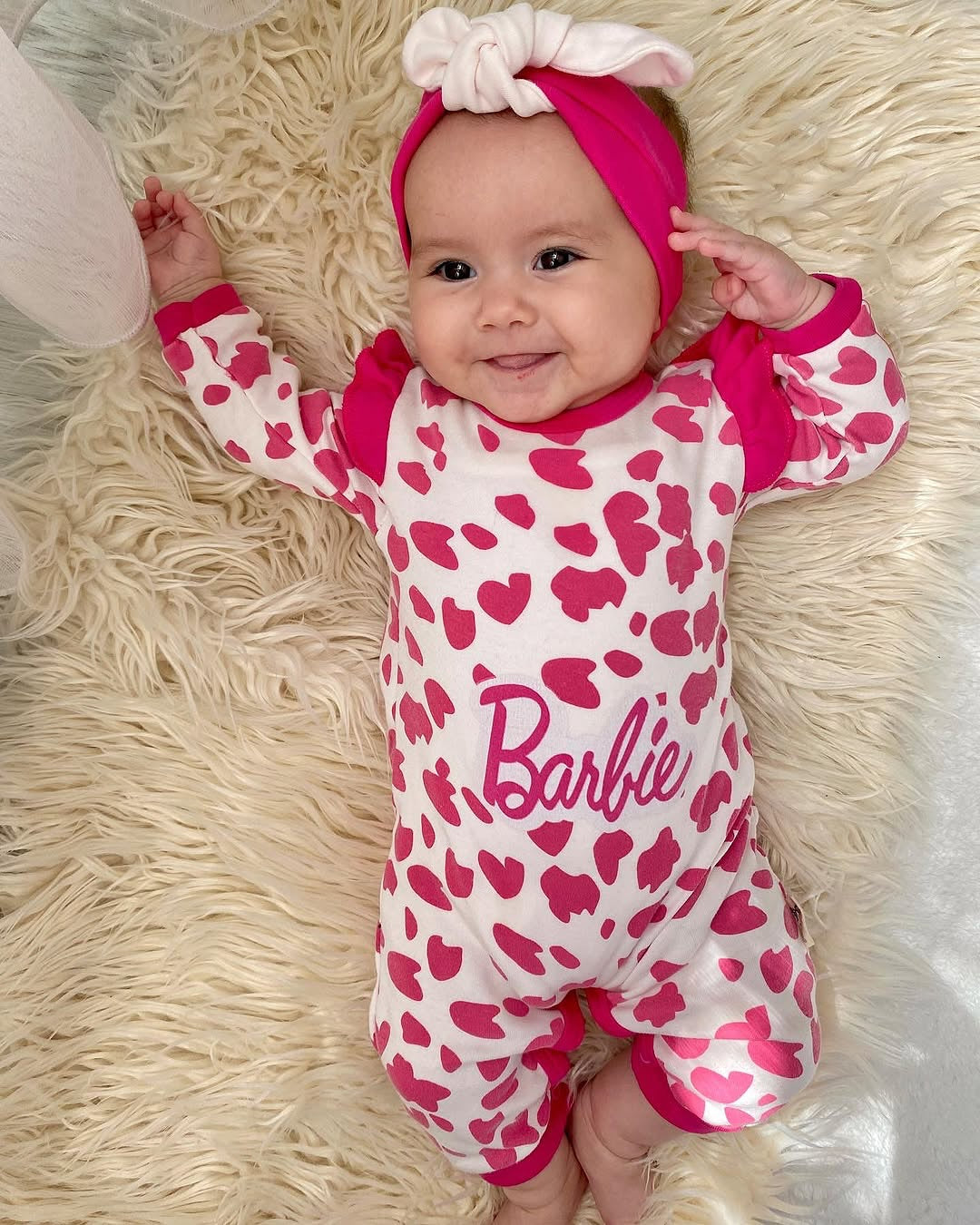 طقم بيبي كيوت بلمسة Barbie