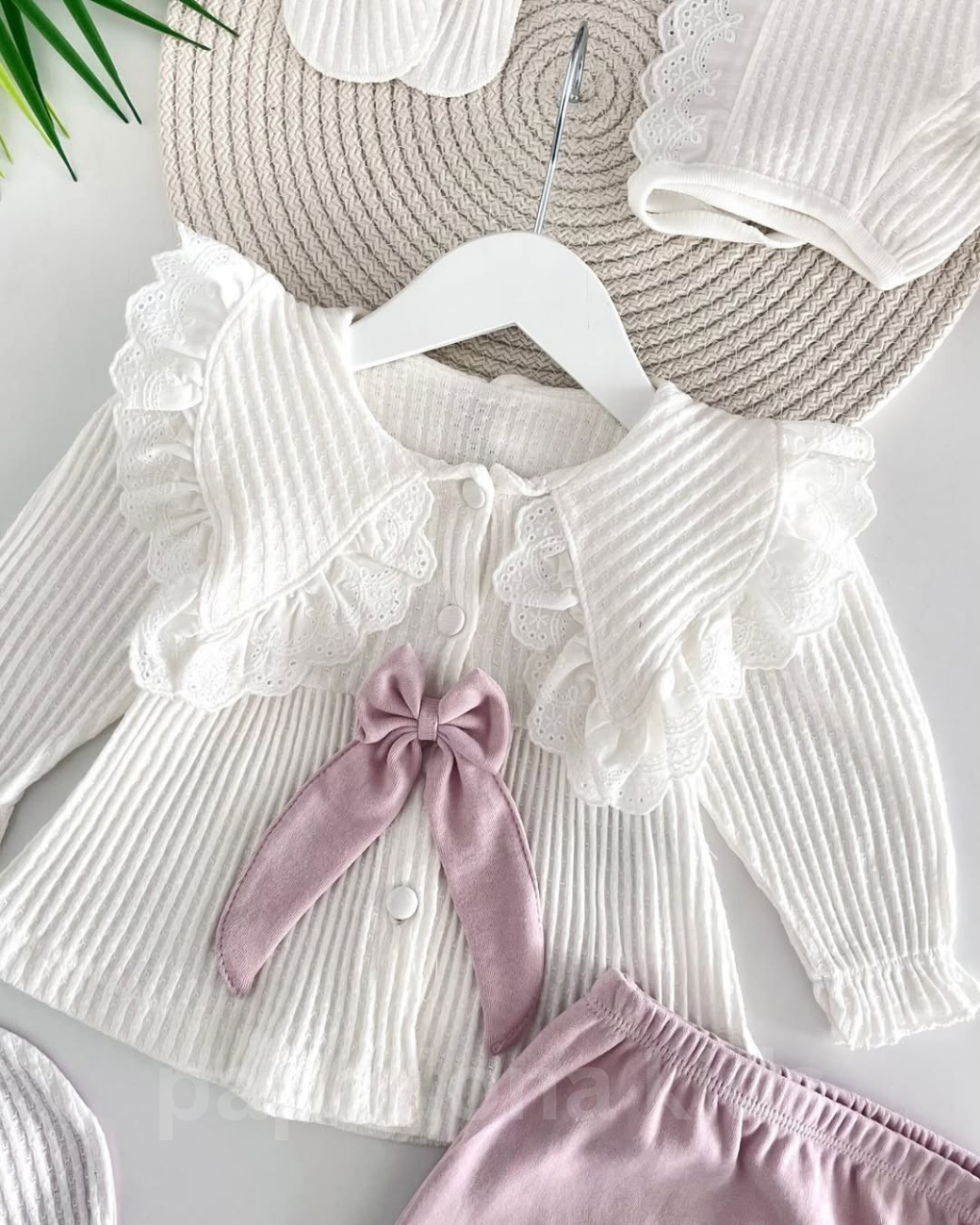 طقم بيبي بناتي 5 قطع بالفيونكة والدانتيل 🎀فاخرة