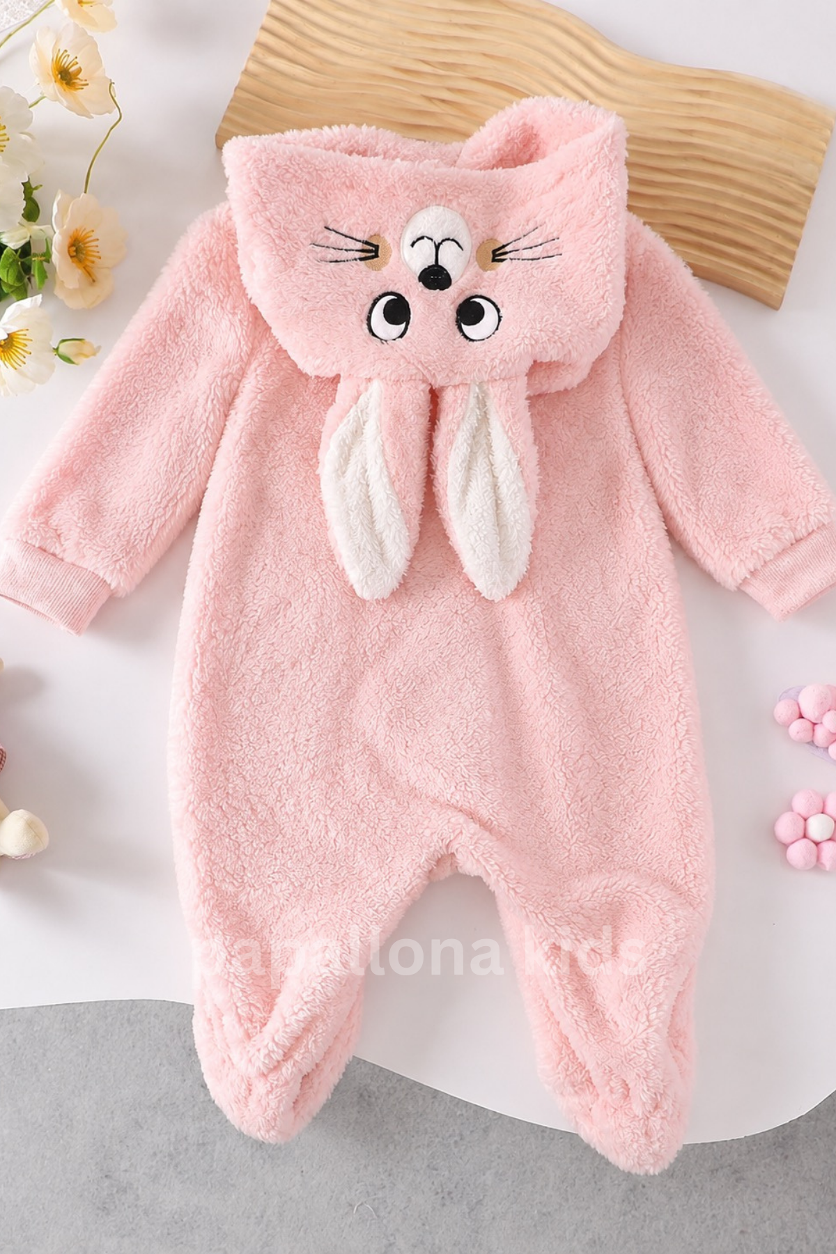 سالوبيت مواليد شتوي ناعم بتصميم الأرنب 🐰🎀 – دافئ ومريح
