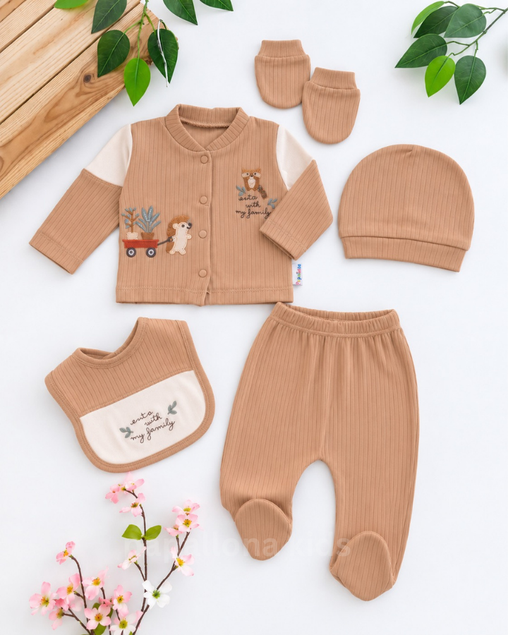 طقم مواليد أنيق 5 قطع – تصميم ناعم ومميز 👶🤎 - قطن %100